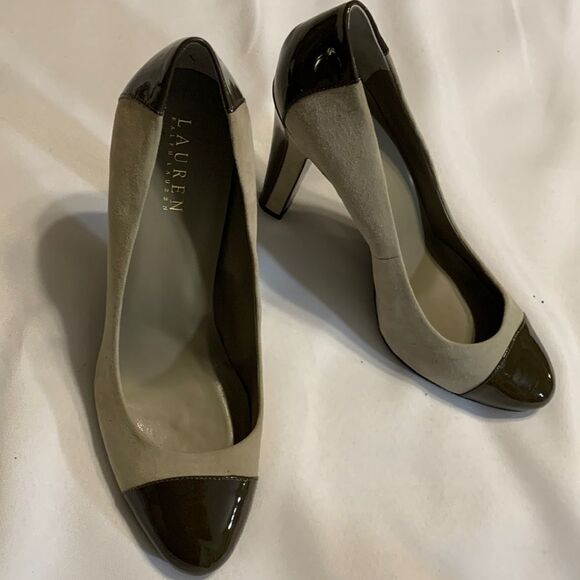 Lauren Ralph Lauren size 10B patent and suede-like heels - Picture 1 of 9